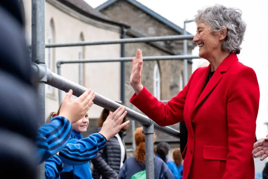 Fran Parlour, Pro Palestina... Kathryn Connolly, per favore stai zitta, futuro Presidente del Pays? 3 1444x920 october 14 2025 naas kildare ireland 2025 irish presidential candidate catherine connolly r