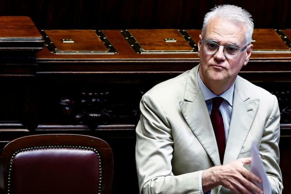 9113080 OBJ62779680 15880