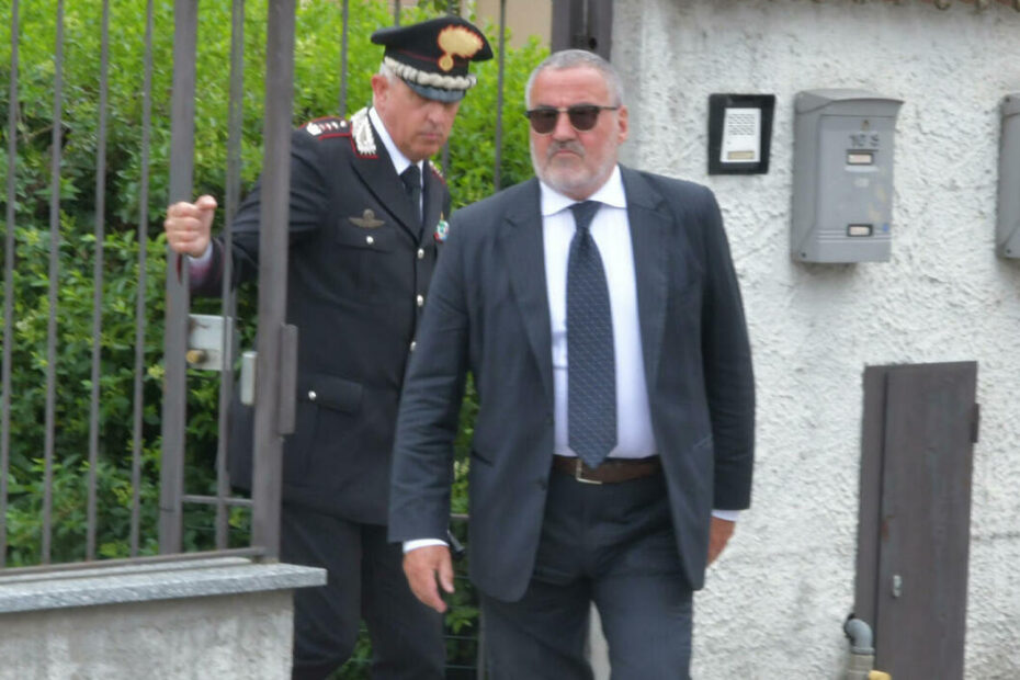 Bendetti, pizzini, politica e Porsche: scandalo in vista? 3 9113097 07204427 mario venditti