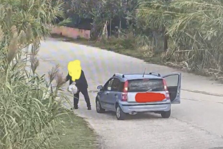 Abbandono rifiuti: Denuncia al Lido di Campomarino 3 Screenshot 20251025 170003 Gallery