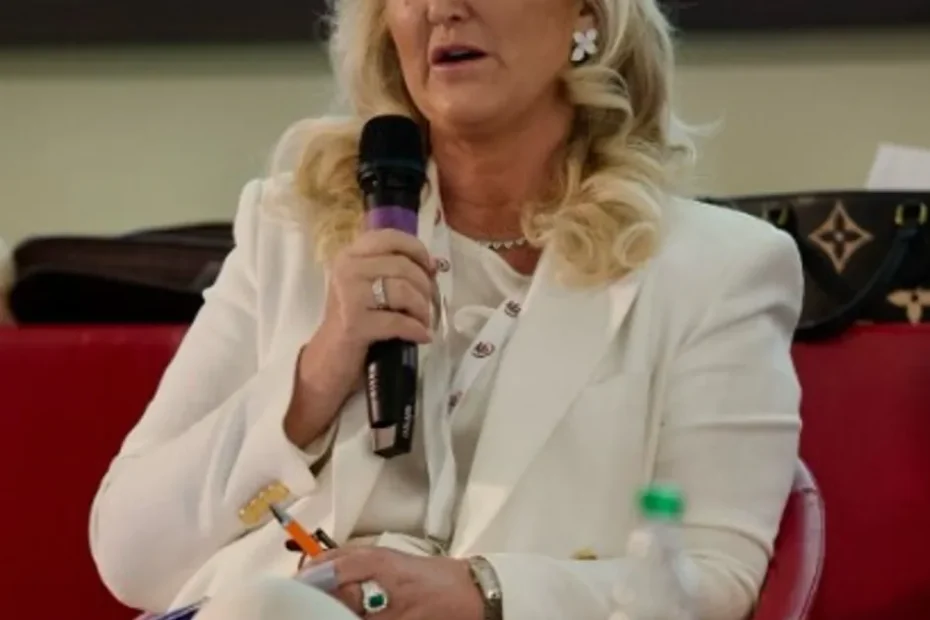 Pasta, allarme dazi USA: cosa rischia l'Italia? 3 eyJidWNrZXQiOiJrb2wtaW1hZ2VzLXByb2QiLCJrZXkiOiJwaWN0dXJlcy9hZ2kvYWdpLzIwMjUvMTAvMDYvMTc0NjE4ODQ3LWU5