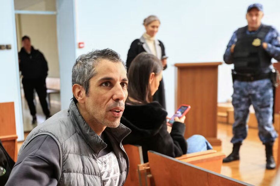 Sofian Sehili: bici, arresto e soggiorno illegale. 3 f81bd30 ftp import images 1 zwpvf7bcgn83 2025 10 23t074825z 1640837633 rc2hhha278k7 rtrmadp 3 russia