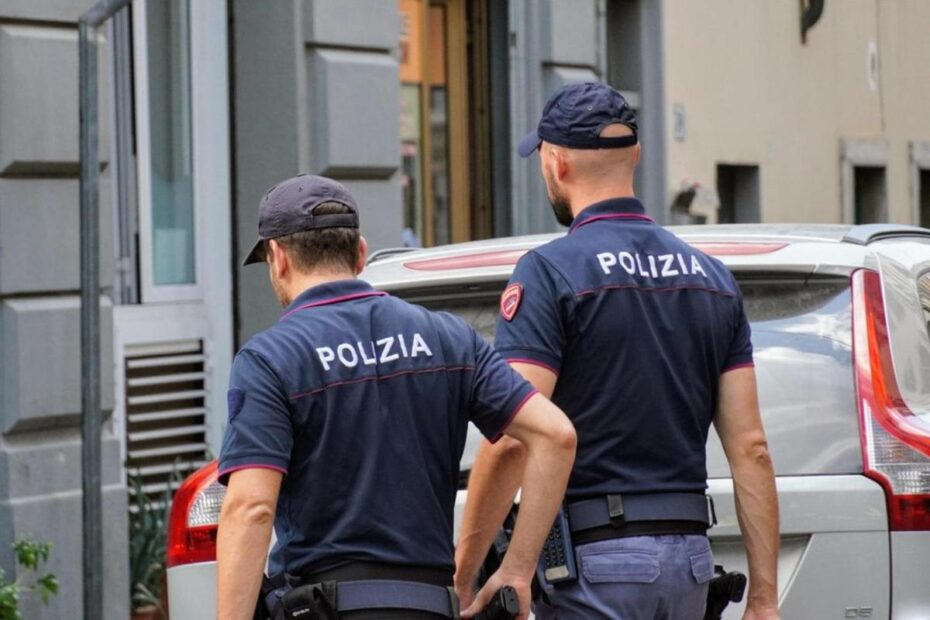 Arrestato 29enne: furto con la scusa del latte 3 il vicino di casa e stato arrestato dalla polizia repertorio