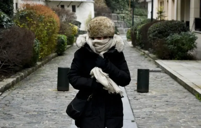 1444x920 france le plessis robinson 2024 01 07 cold weather a woman is wearing a fur hat photograph