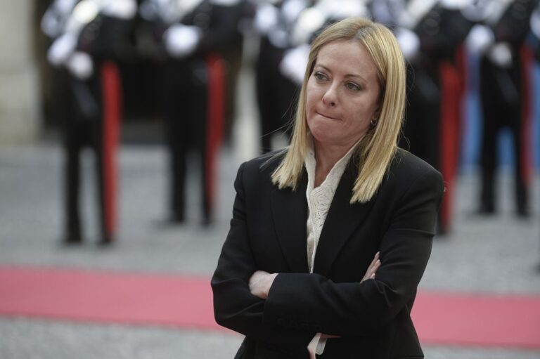 20251114 194323 1306D9FA