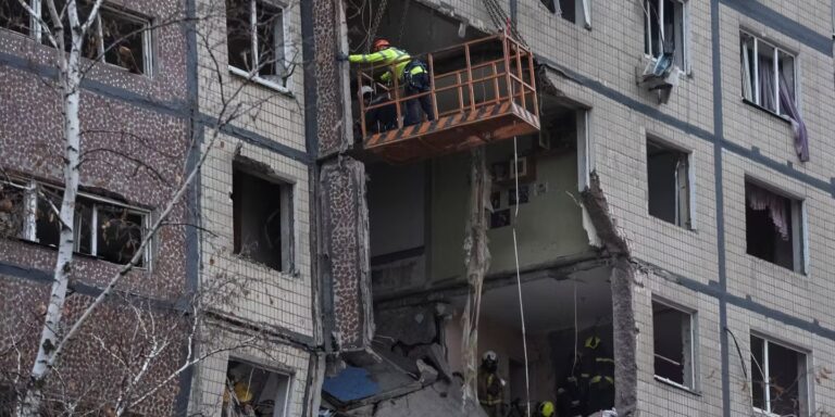 4d60667 ftp import images 1 4tjpvvyswd15 2025 11 08t083754z 1895584740 rc28shasgiw8 rtrmadp 3 ukrain