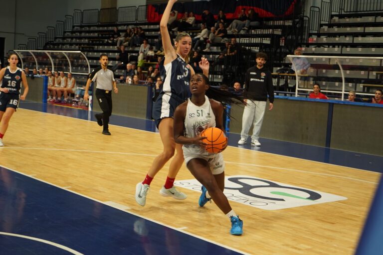 Carrarini in entrata foto Roberto Rago