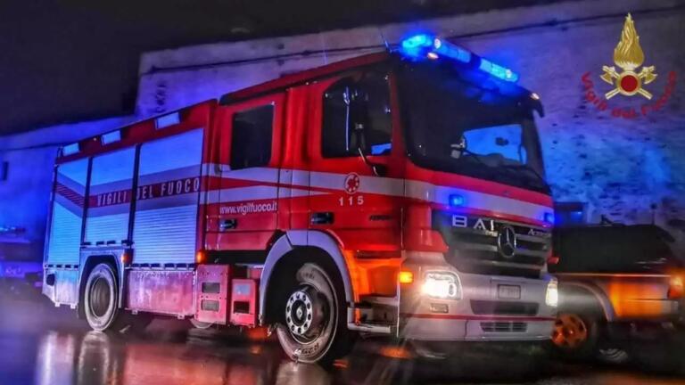 vigili del fuoco notte